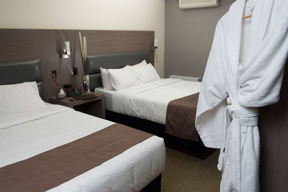 Hotel Rive Gauche Beloeil Экстерьер фото