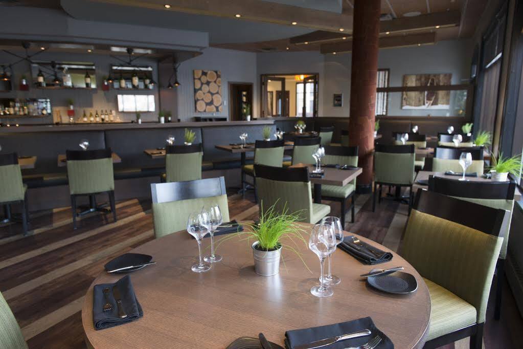 Hotel Rive Gauche Beloeil Экстерьер фото